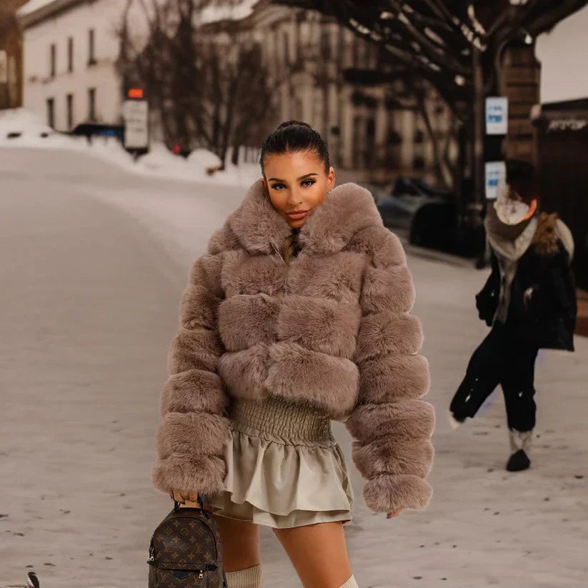 EB | Eleganter Wintermantel