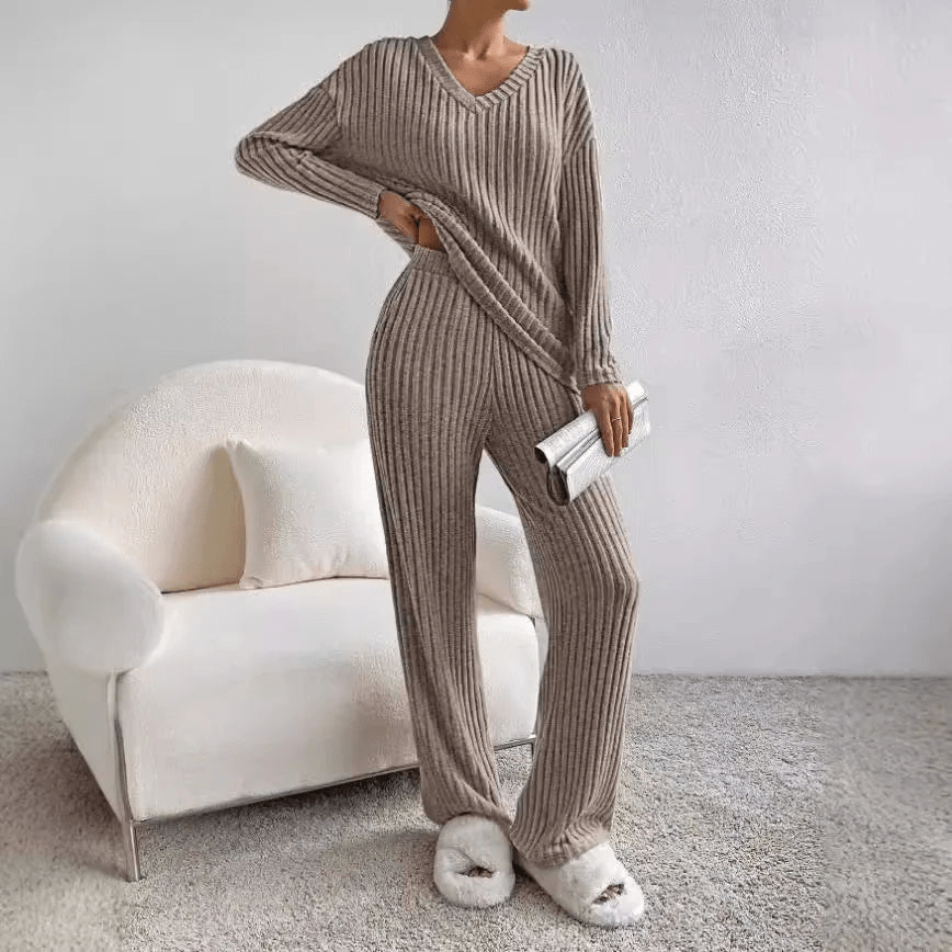 EB | Stilvoll Lounge-Set für Frauen