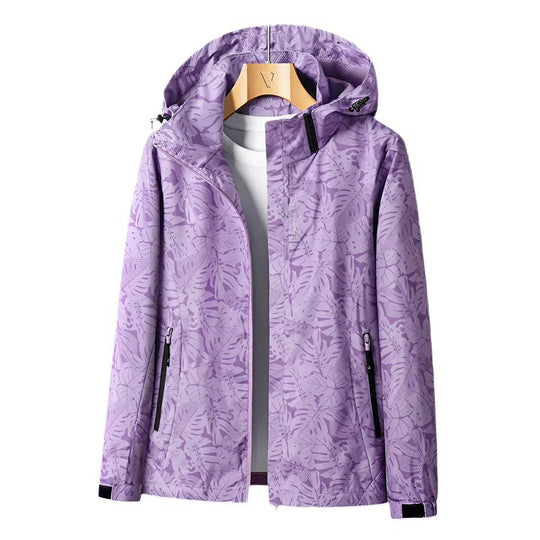 EB | Die Bedruckte Outdoor-Jacke mit Kapuze für Aktive Tage mit Stil