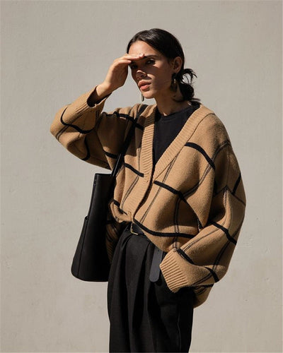 EB | Retro Cardigan Eine Legere und Bequeme Outfit