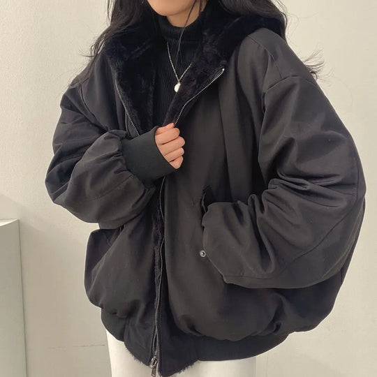 EB | Übergroße Jacke mit Plüschfutter und Kapuze