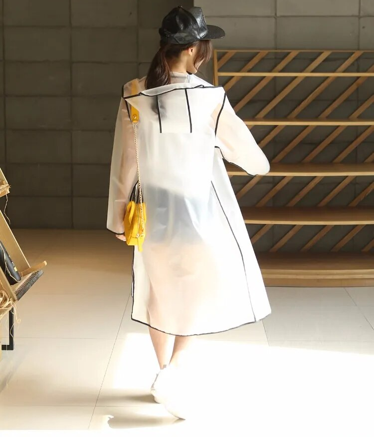 EB | Transparente Regenjacke