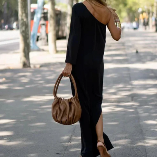 EB | Elegantes und Leichtes Ein-Schulter-Kleid