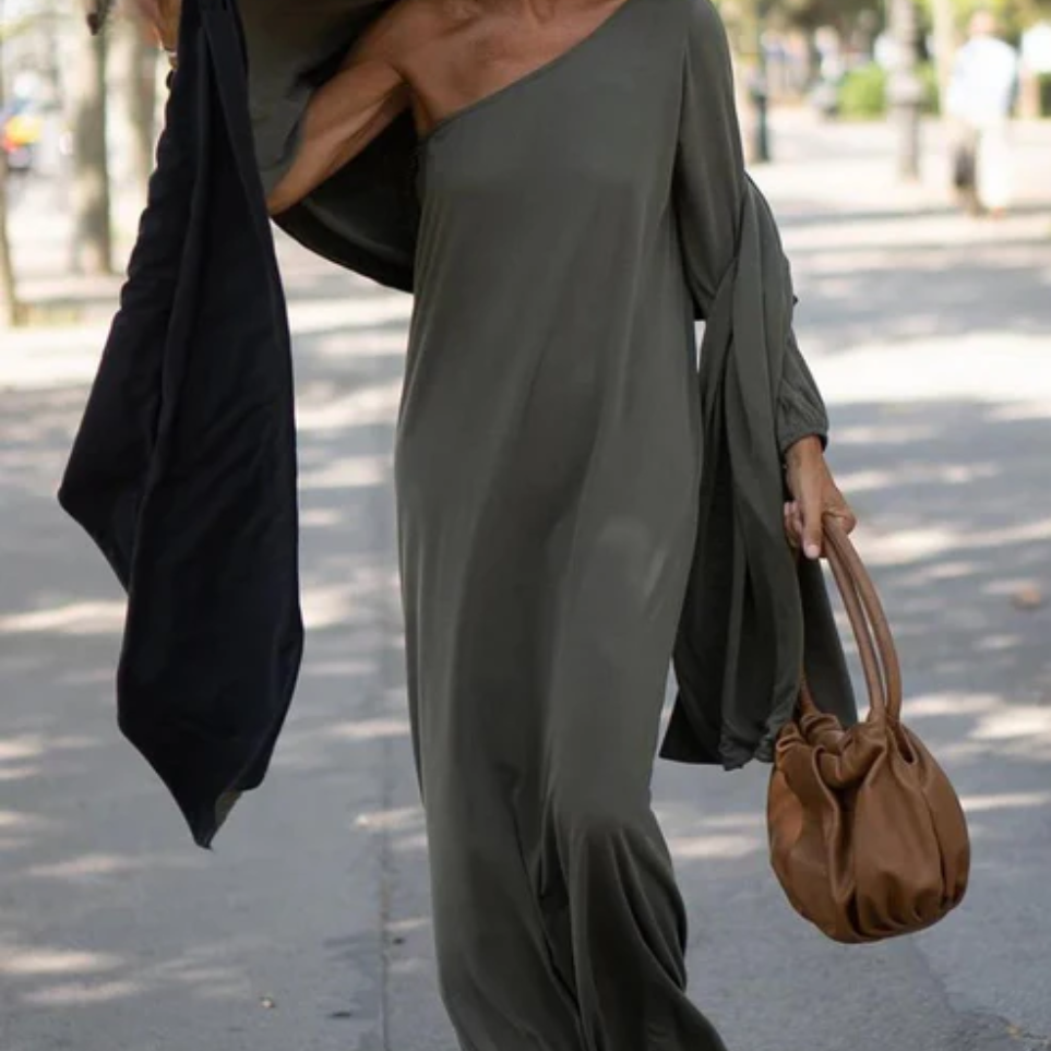 EB | Elegantes und Leichtes Ein-Schulter-Kleid