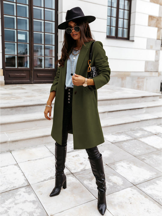 EB | The List Burgunder Mantel