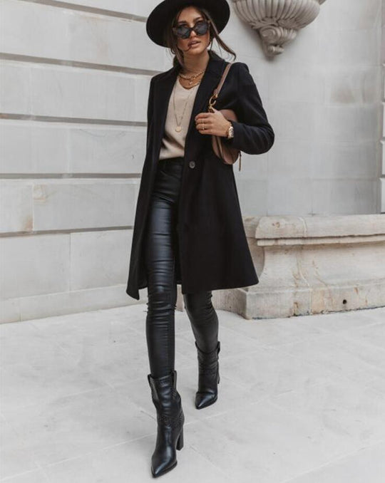EB | The List Burgunder Mantel