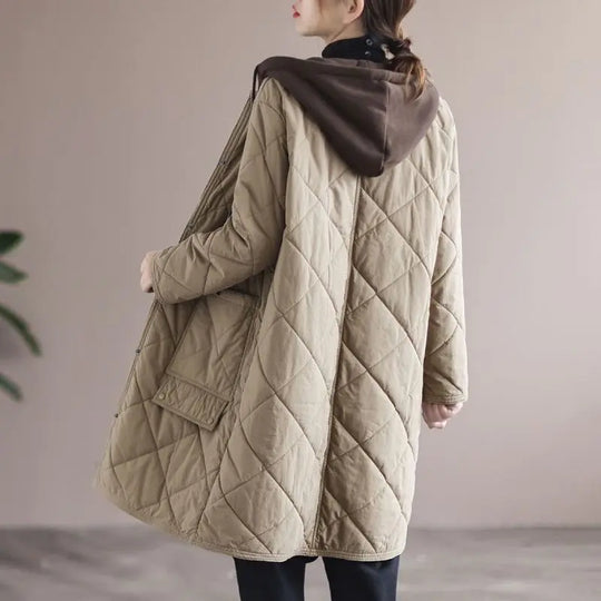 EB | Übergrößen Kapuzenmittelcoat - Stilvoll & Bequem