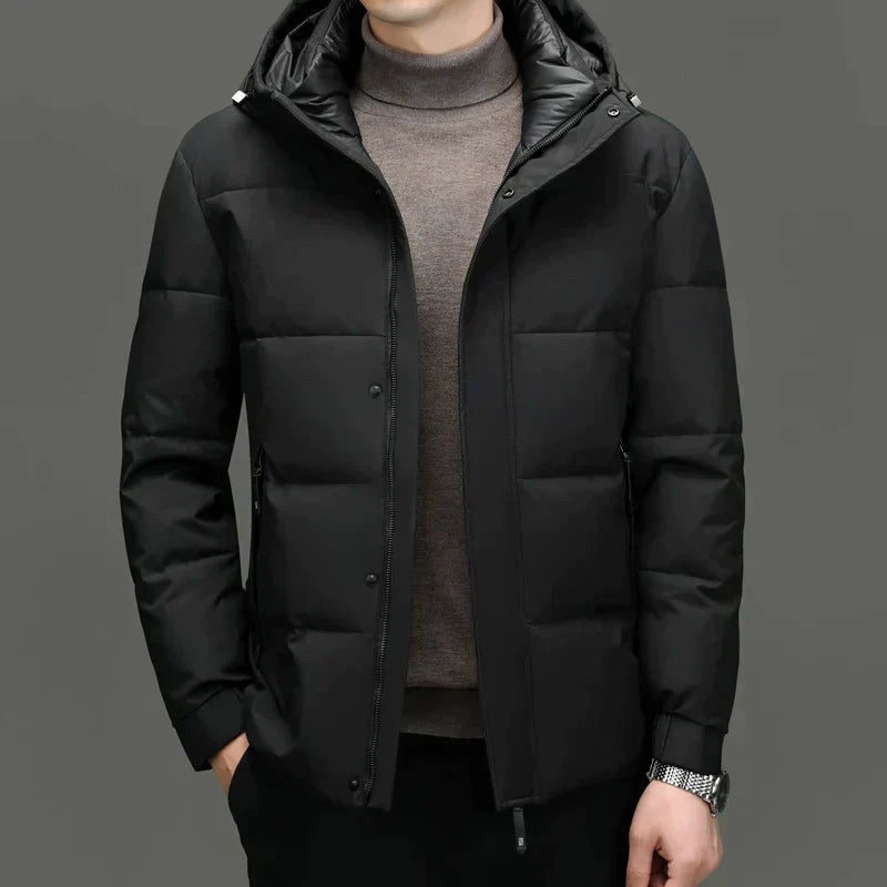 EB | Gepolsterte Herrenjacke mit Kapuze