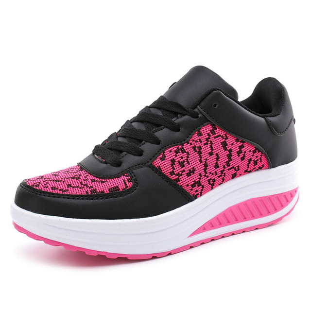 Schwarzer LederSneaker EB