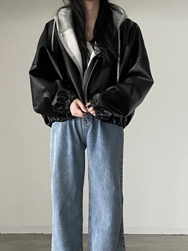 EB | Schwarze Jacke mit Kordelzug und Kragen