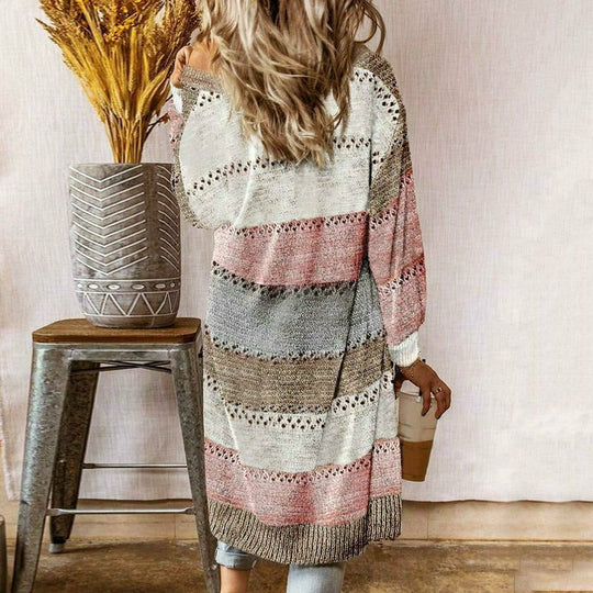 EB | Lässiger Strickjacke
