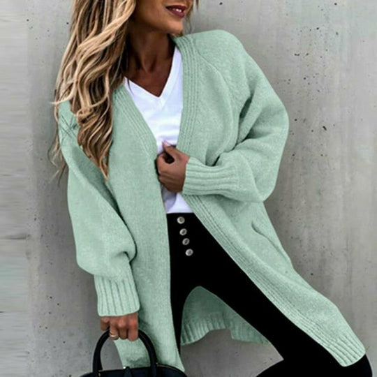 EB | Lockerer Fester Strickjacke