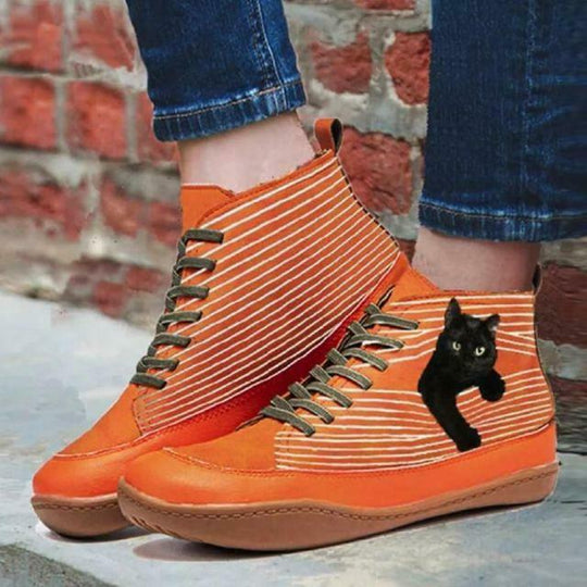 Flache Stiefeletten mit Katzenmuster EB