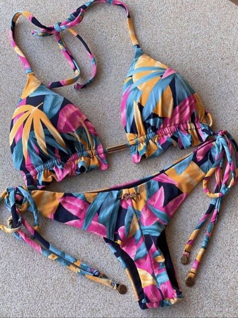 EB | Bikinis Satz Push up