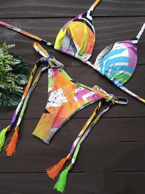 EB | Bikinis Satz Push up
