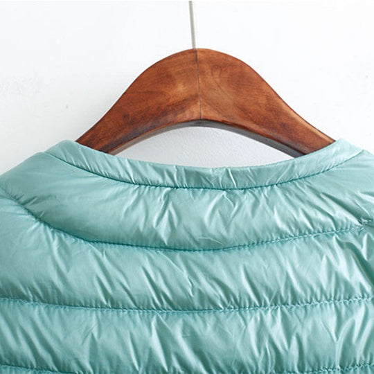 EB | Daunenjacke ohne Kragen "Elegance Essential"