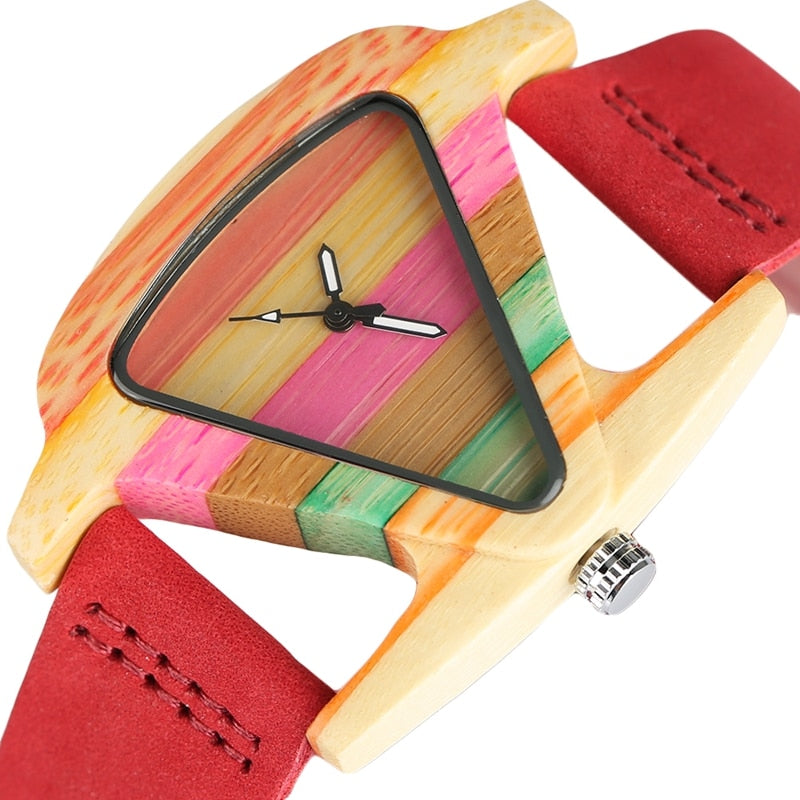 EB | Farbige Dreieck Bamboo Wood Uhr