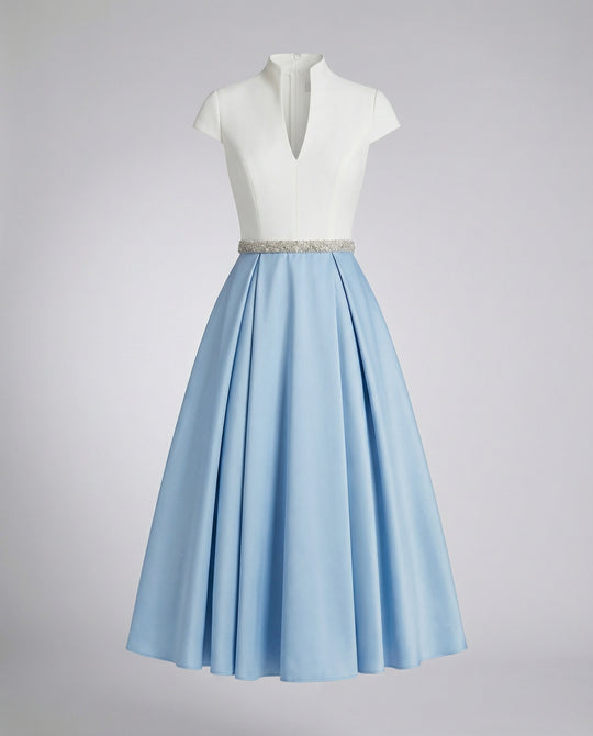 Damen Elegantes Midikleid mit Hochgeschlossenem Kragen & Schwingendem Rock | EB
