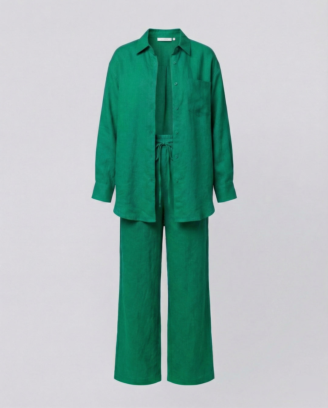 Damen Lässiges Leinen-Outfit mit weit geschnittenem Hemd und lockeren Hosen EB