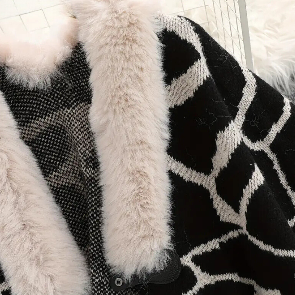 EB | Stylischer fluffiger Mantel für Damen für die Herbstsaison
