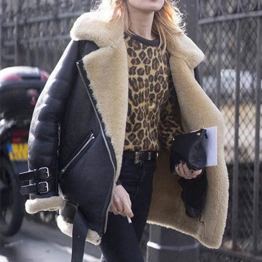 EB | Schnallen-Jacke