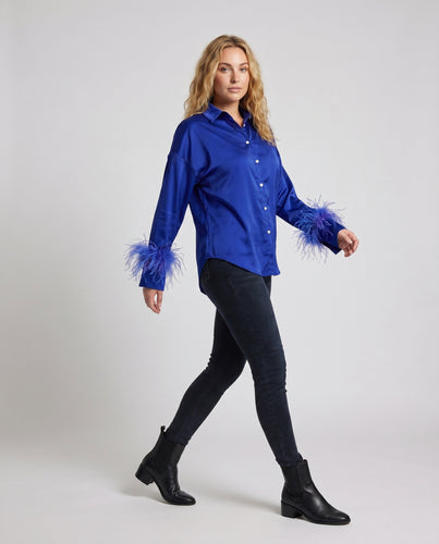 Damen Satin-Bluse mit kunstvollen Federn EB