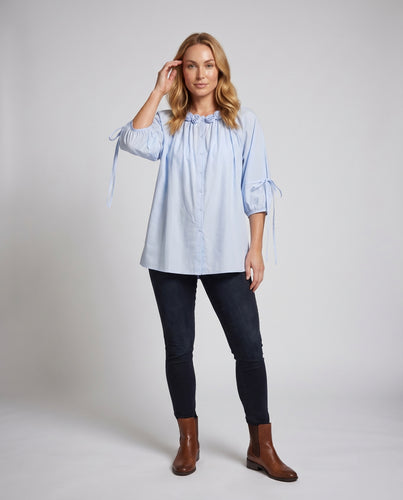 Damen nan Popeline-Bluse mit Rosenapplikation am Kragen, weitem A-Linien‑Schnitt und Kordelärmeln