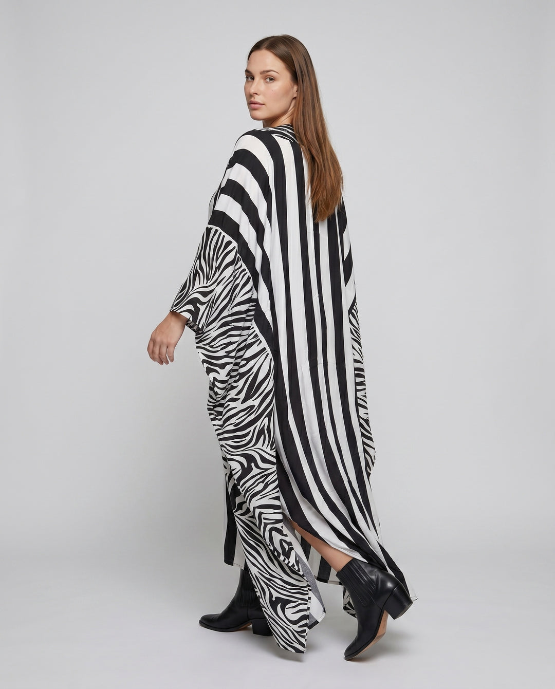 Product 15622843171146 - back_view