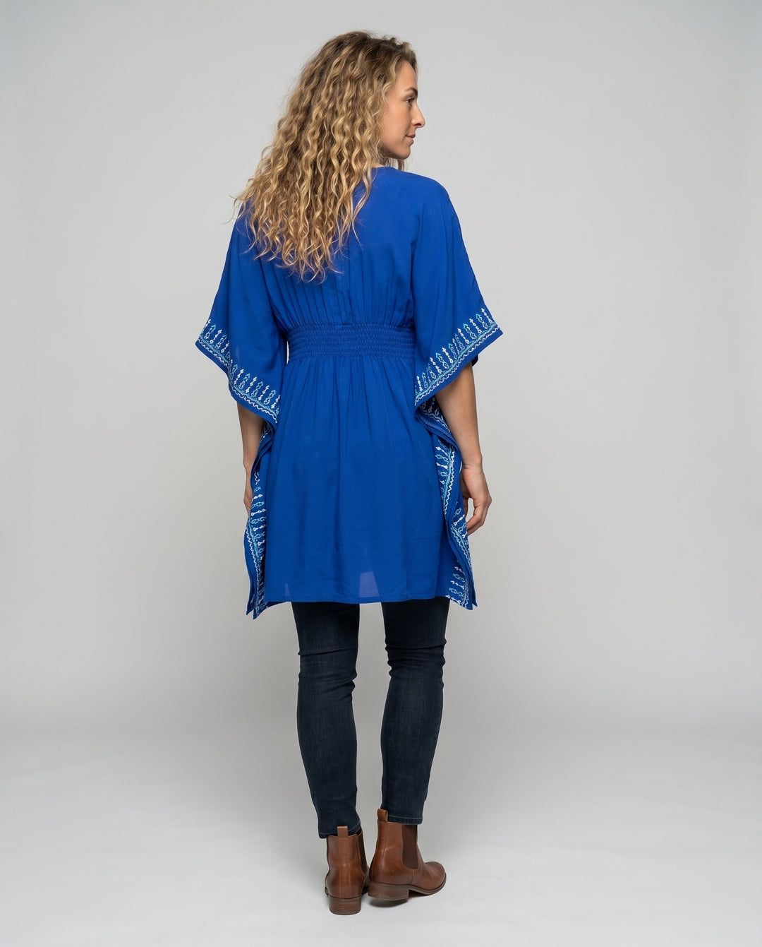 Product 15622913556810 - back_view