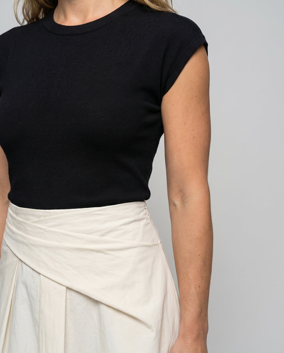 Product 15627226710346 - close_up_detail