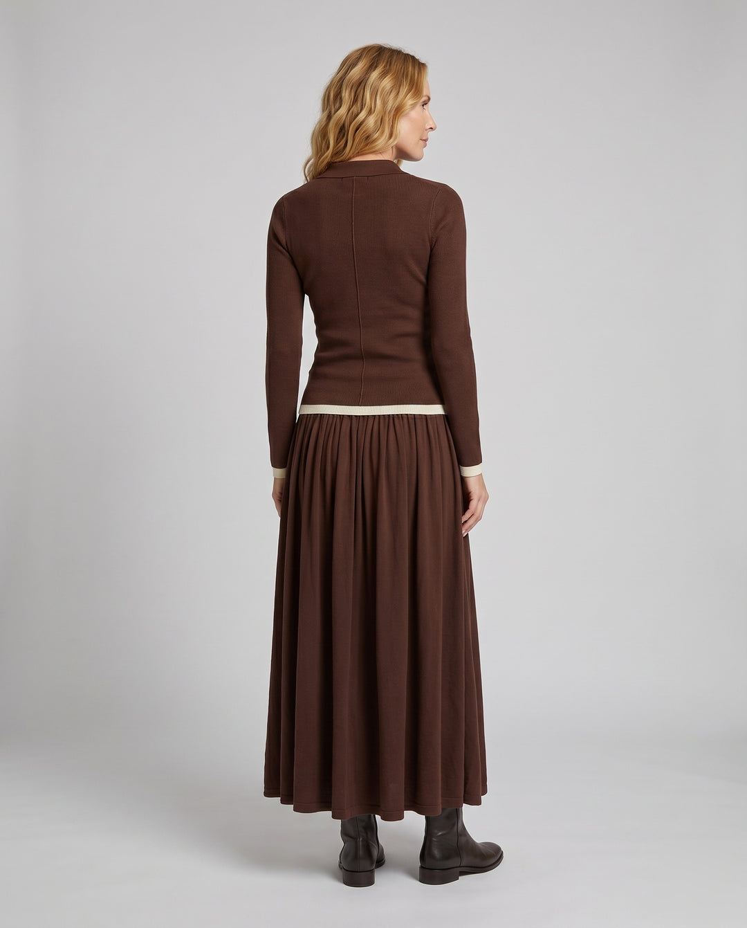 Product 15633238720842 - back_view