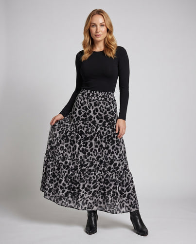 Damen Maxirock mit voluminösen Rüschendetails und Leopardenmuster