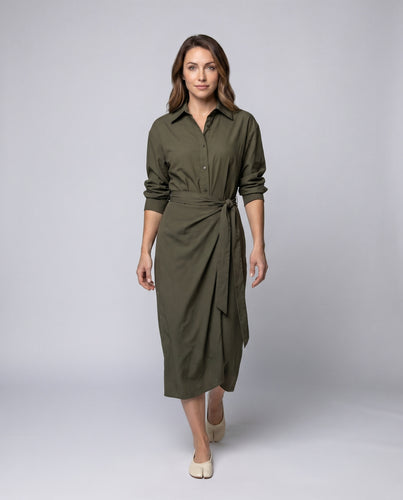 Damen Wickelkleid mit eleganter Knopfdetail und praktischen Taschen
