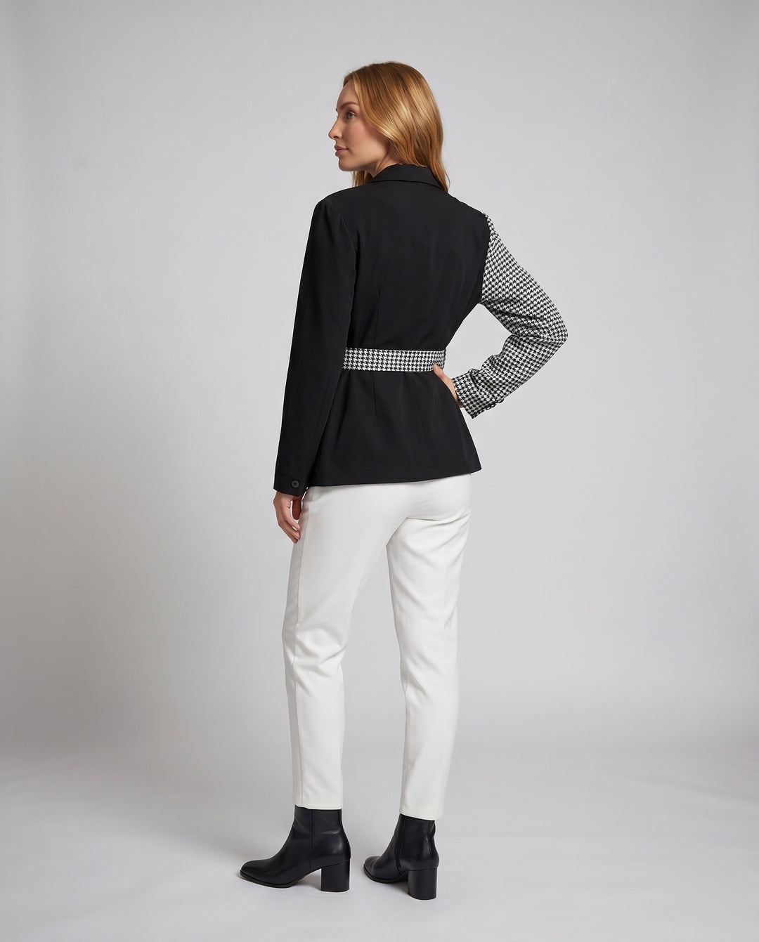 Product 15634913853770 - back_view