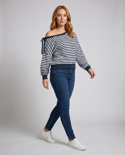Damen lässiges, asymmetrisches Sweatshirt mit stilvollem Streifenmuster und Schulterdetails