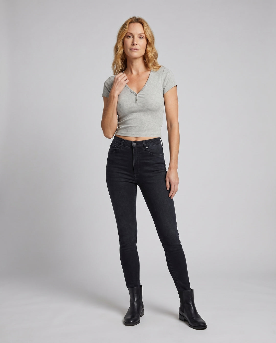 Product 15636498776394 - full_body_front