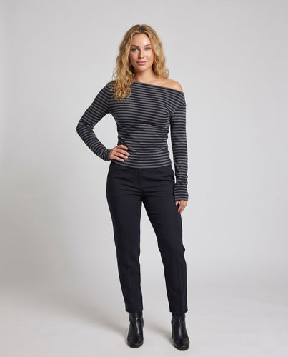 Damen nan einseitig offenes Streifen-Langarmshirt aus formstabilem Rippjersey mit Daumenloch EB