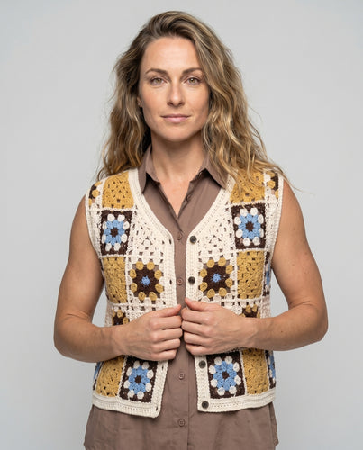 Damen Häkelweste mit floralem Design und Knopfverschluss EB
