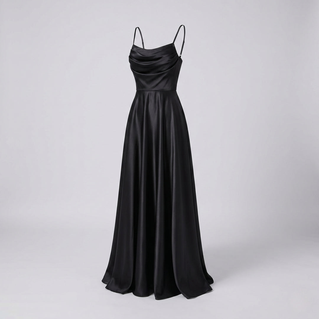 Damen Maxikleid mit elegantem Schlitz und fließendem Satinmaterial EB