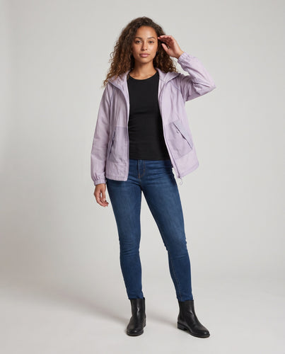 Damen leichte Outdoor-Jacke mit innovativem Kapuzendesign und atmungsaktiven Einsätzen EB
