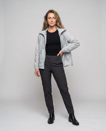 Damen leichte Windbreaker-Jacke mit verstellbarem Kapuzendesign und seitlichen Taschen EB