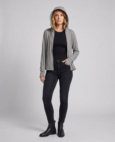 Damen technische Outdoor-Jacke mit innovativem Windschutzsystem EB
