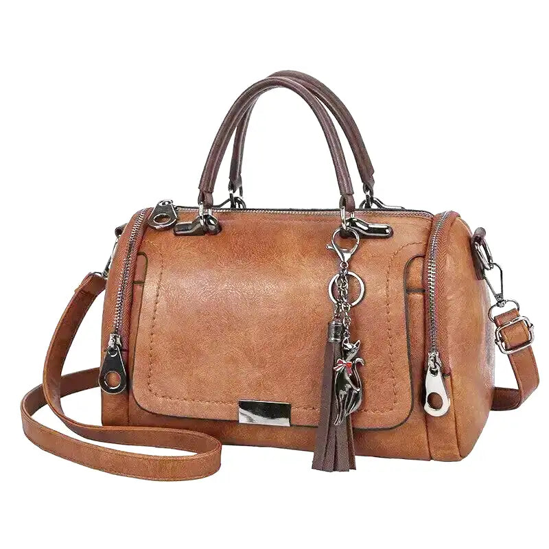 EB – Geräumige Handtasche aus weichem mit Riemen und Reißverschluss