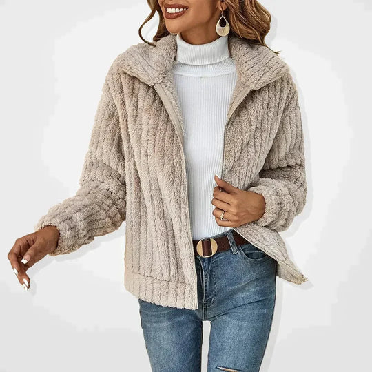EB | Lässiger Plüschcardigan