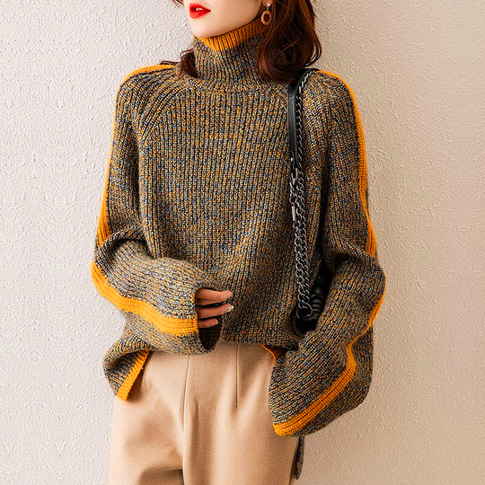 EB | Stylischer Rollkragenpullover