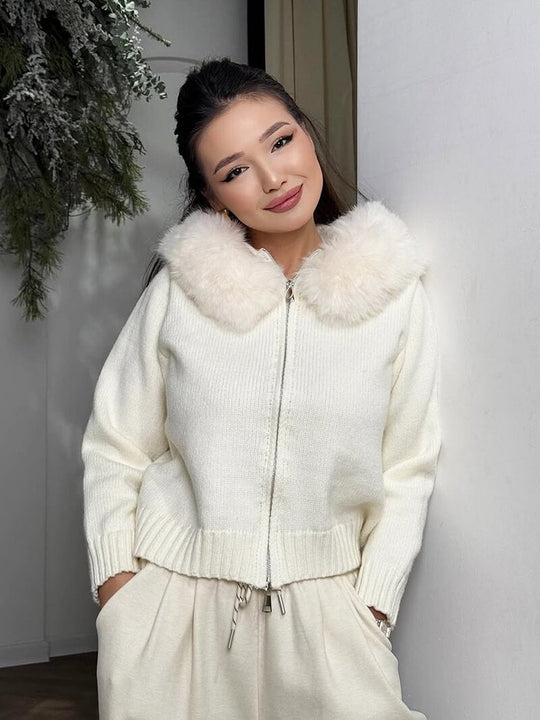 EB | Faux-Fur-Jacke