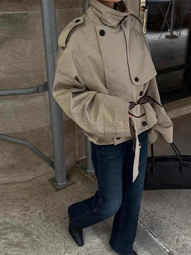 EB | Trenchcoat