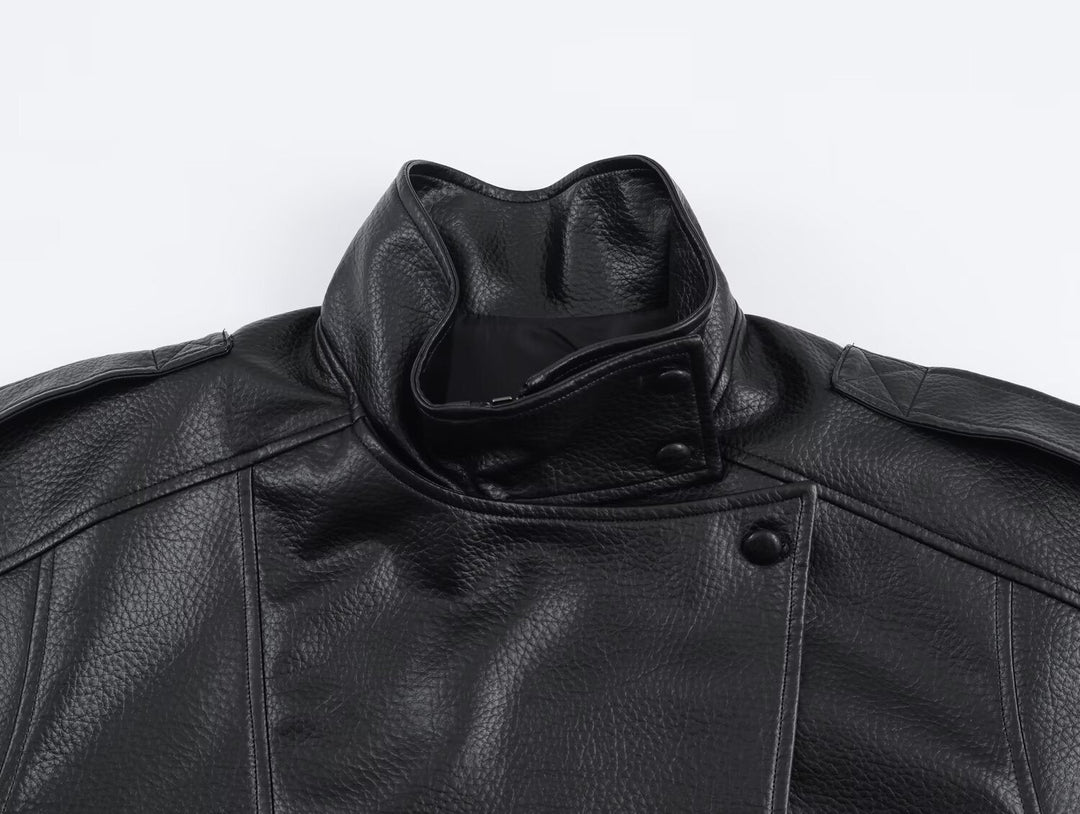 EB | Asymmetrische Lederjacke