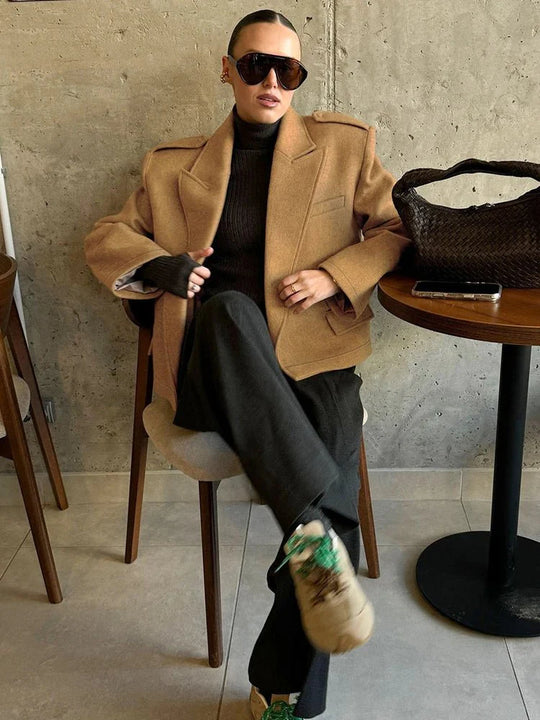 EB | Blazer mit Schulterpolstern