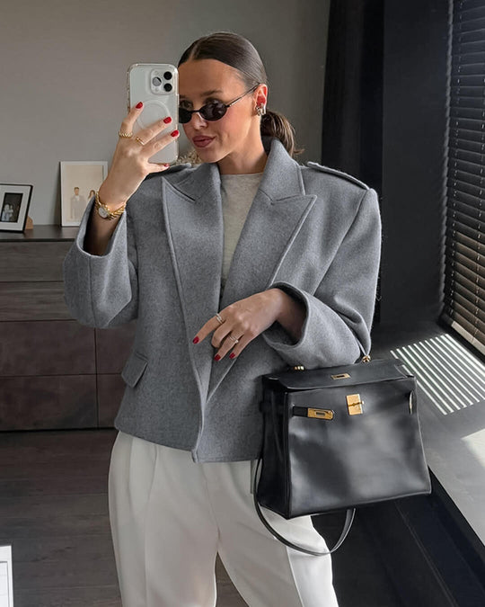 EB | Blazer mit Schulterpolstern